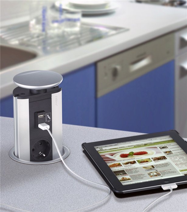 EVOline Port USB Charger / Silver / 1x USB / 2x power socket-2504