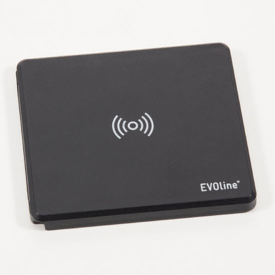 Featured image for “EVOline Square80 with Qi charger / 1x power / 1x USB charger / Black”