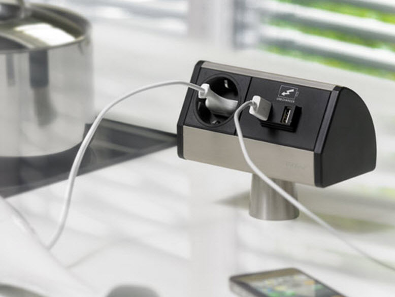 EVOline T-Dock / 1x power socket / 1x USB charger / sides color alanox-2527